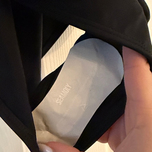 NWT Seamoly Swimsuit with White Accents - Picture 7 of 8